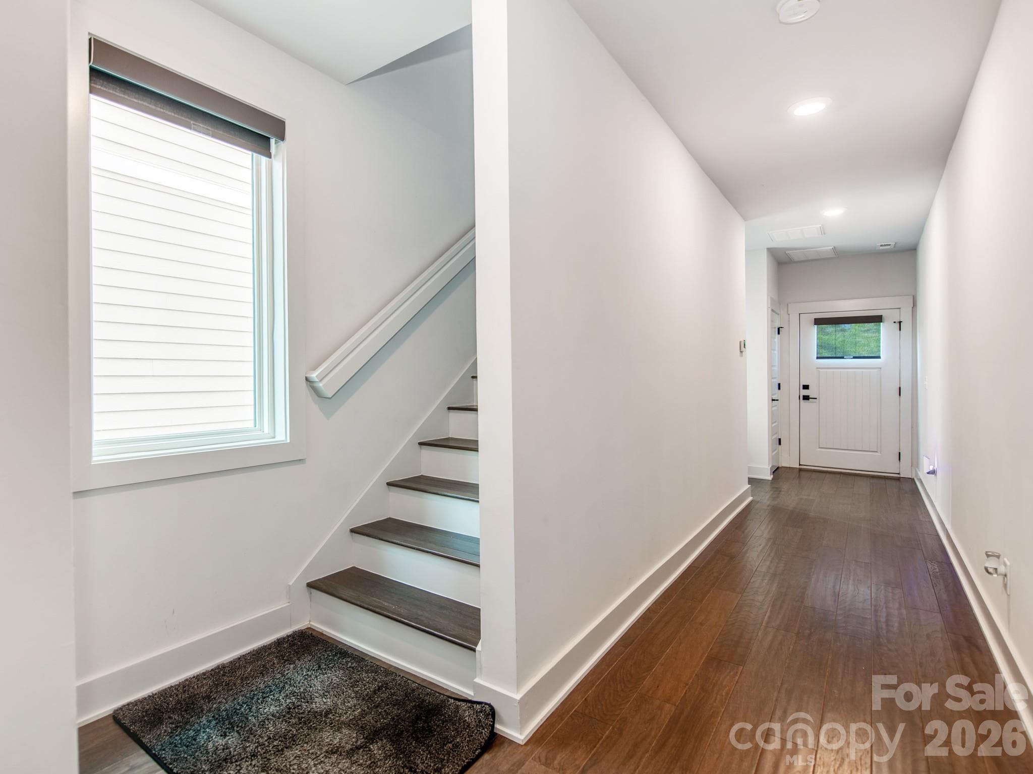 Townhouse at 931 Cityscape Drive, Charlotte, photo 5 of 39