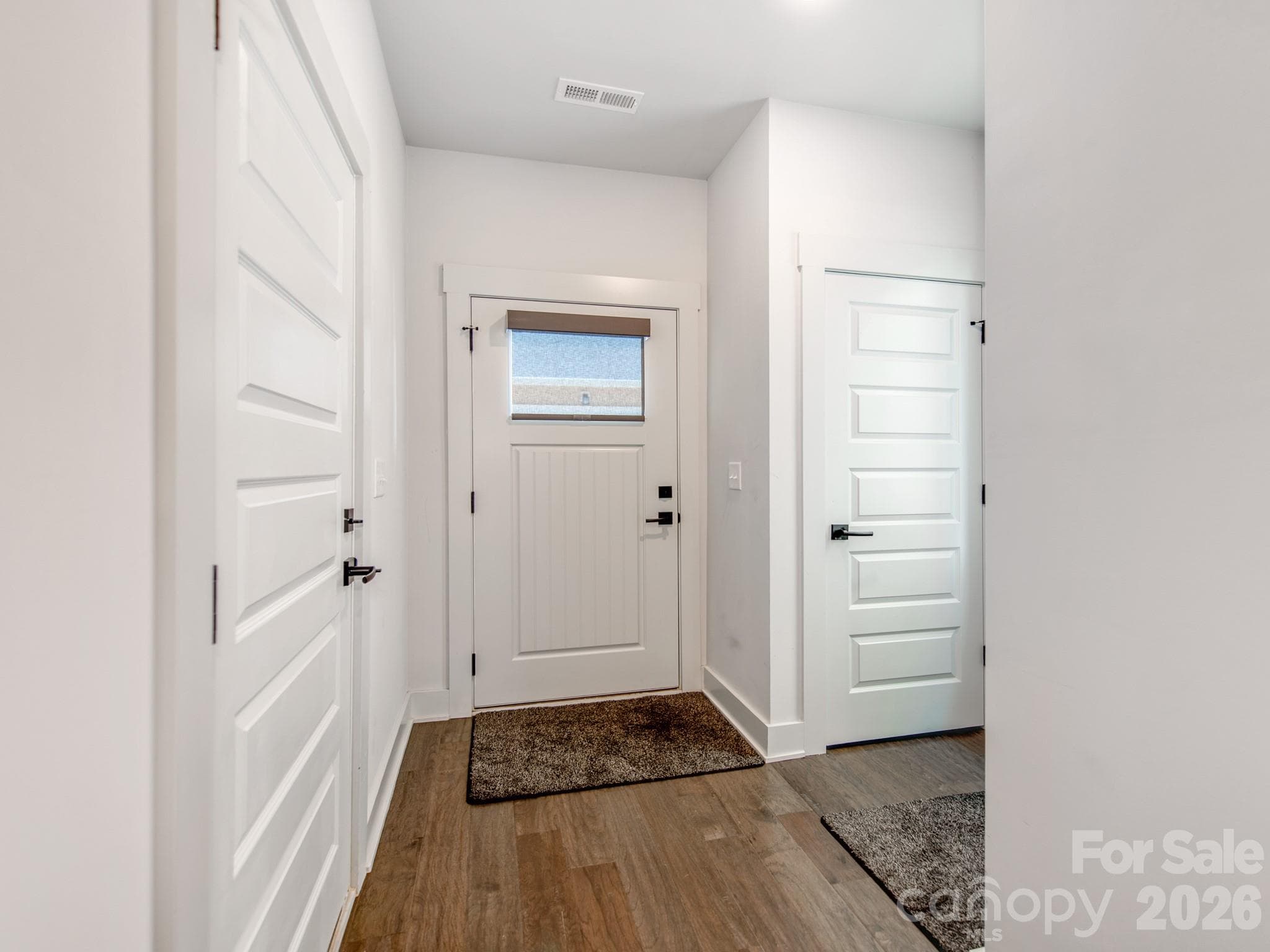 Townhouse at 931 Cityscape Drive, Charlotte, photo 6 of 39