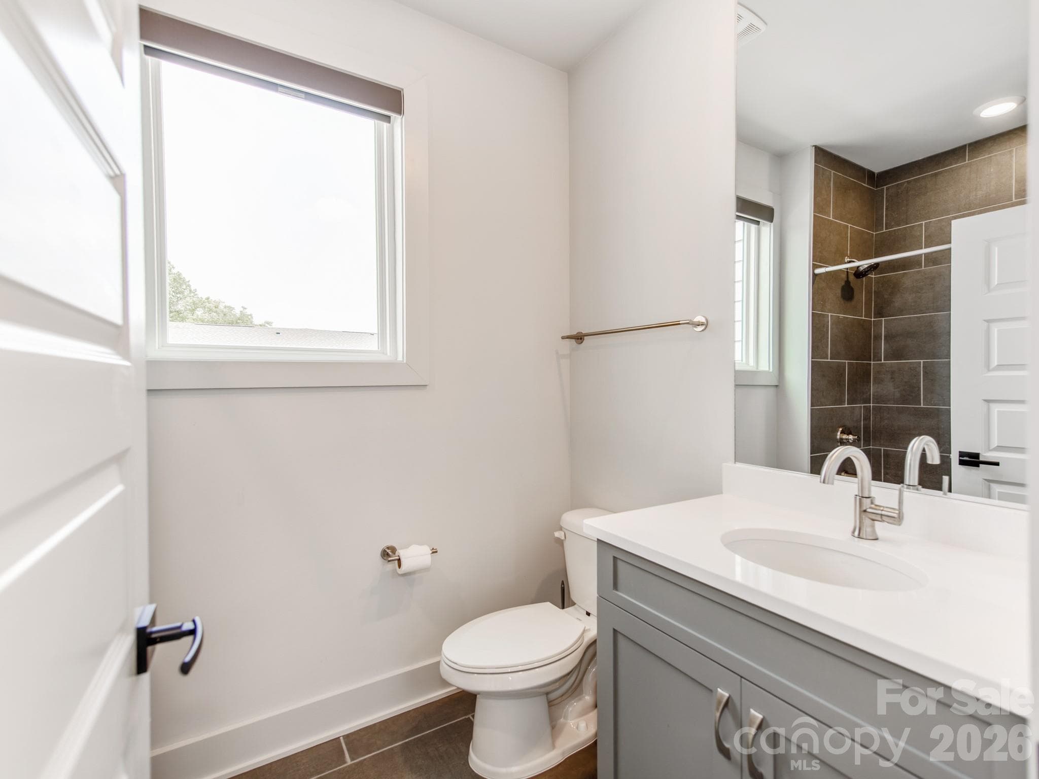 Townhouse at 931 Cityscape Drive, Charlotte, photo 26 of 39