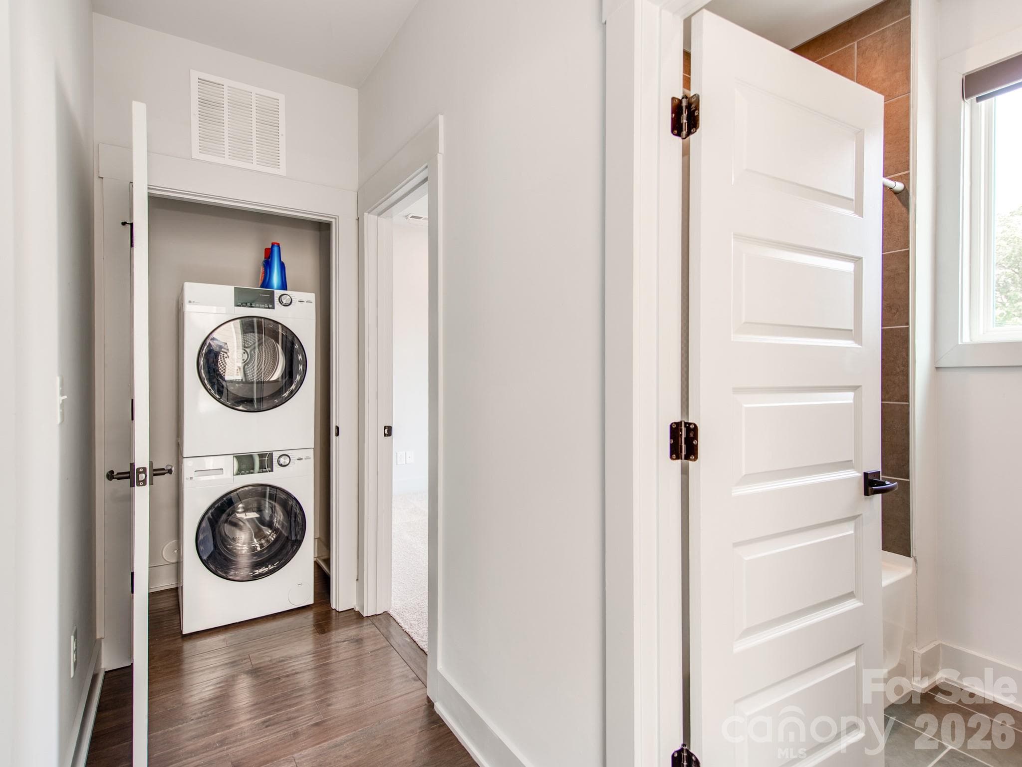 Townhouse at 931 Cityscape Drive, Charlotte, photo 27 of 39