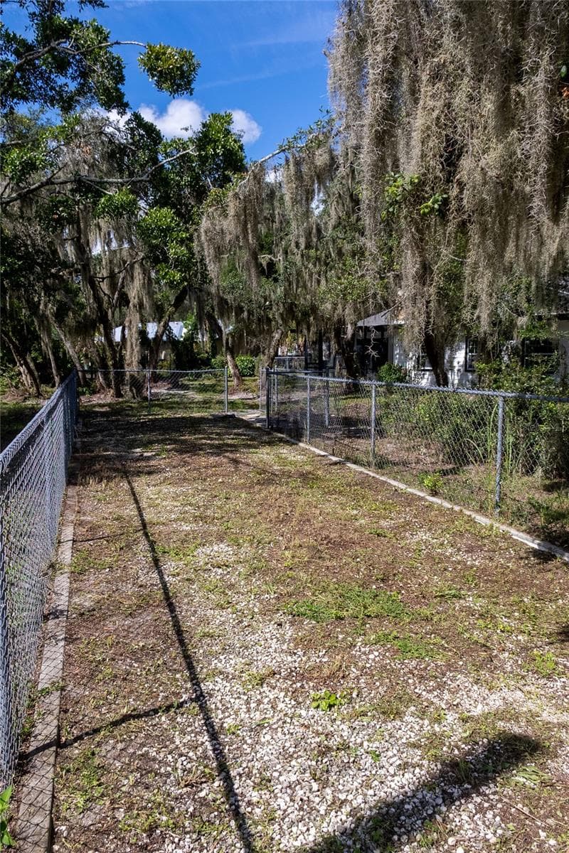 Single Family Residence at 4212 HOMEWOOD LN, LAKELAND, photo 52 of 59