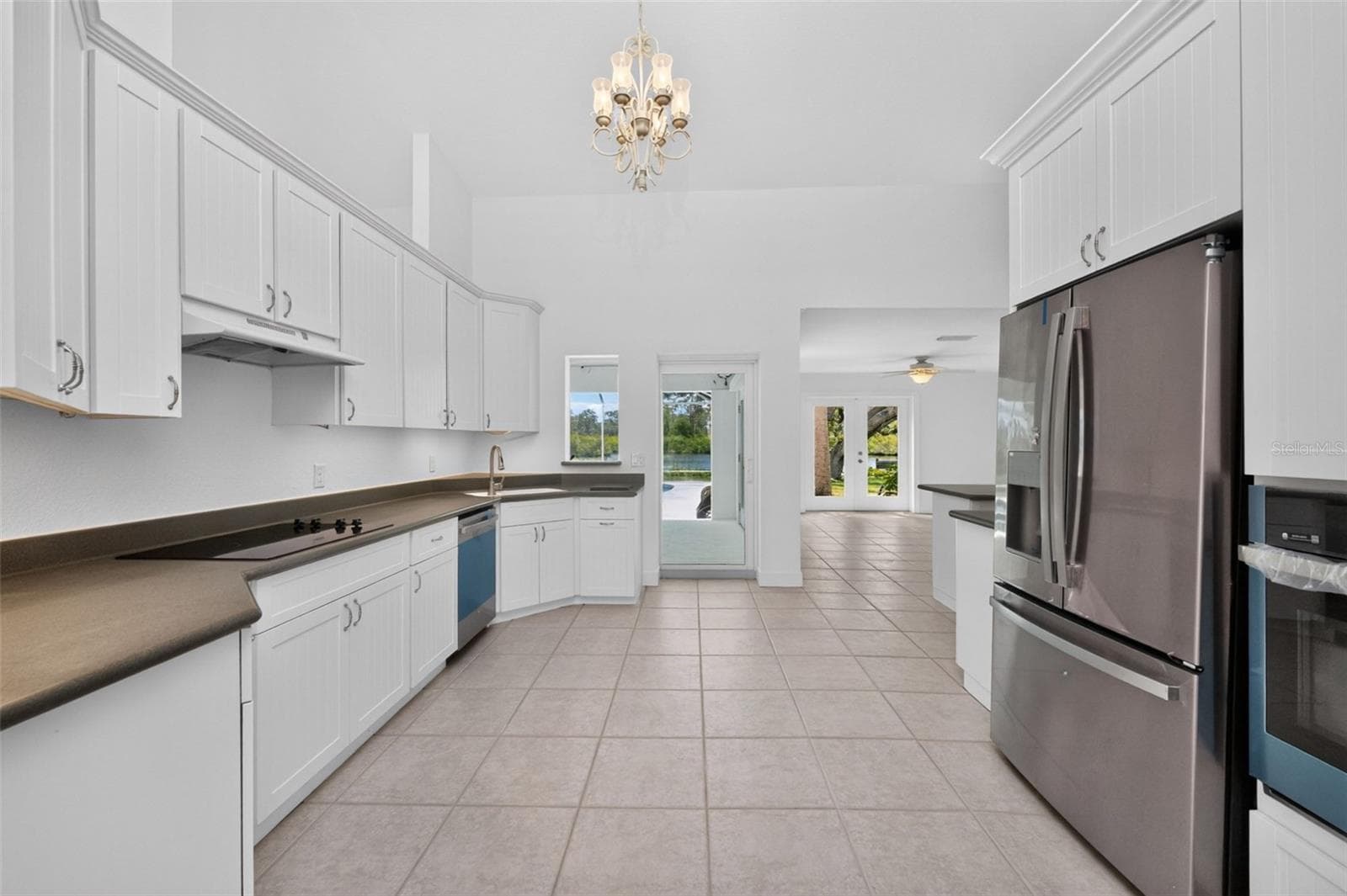 How nice and open! - 200 S OXFORD DR, ENGLEWOOD
