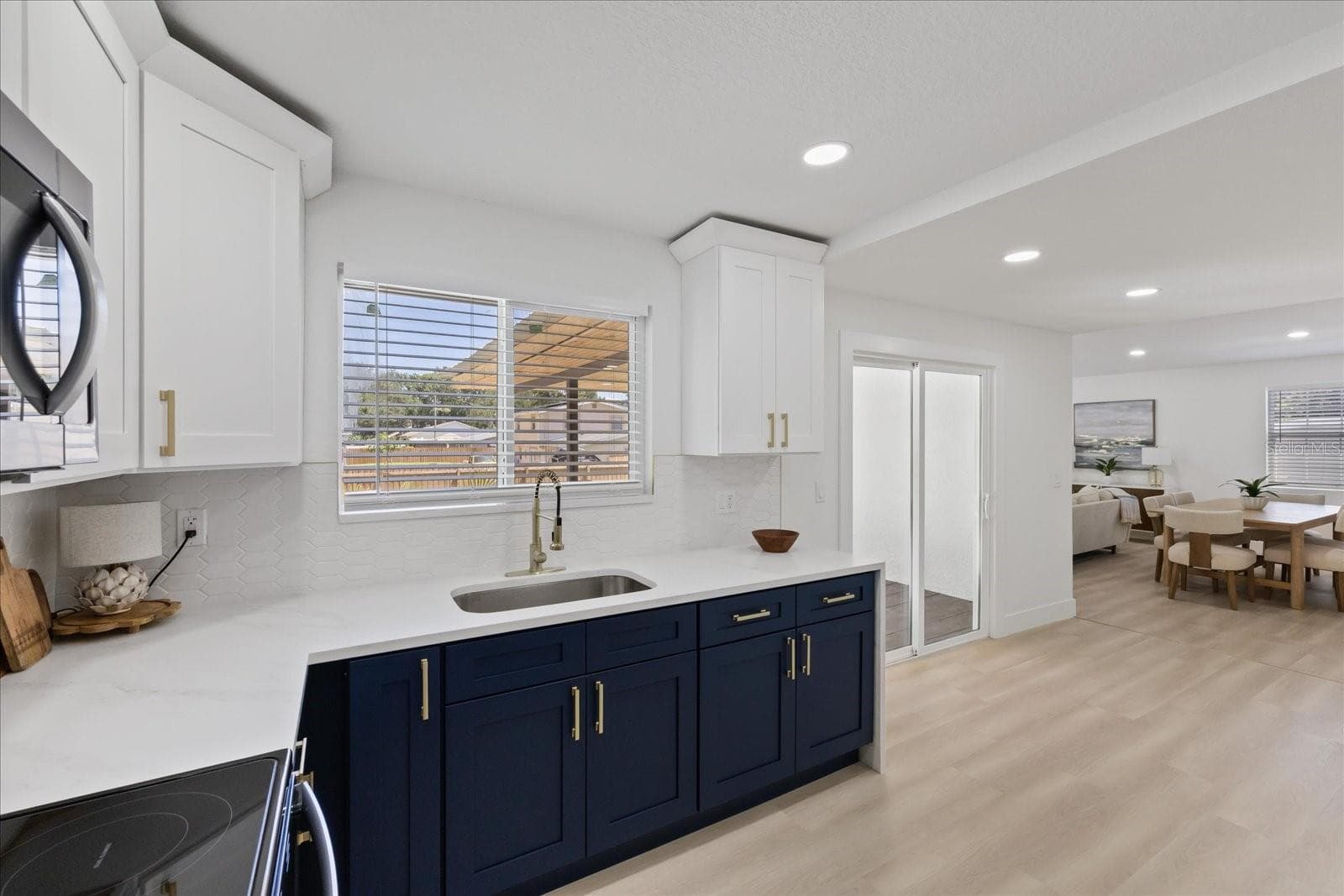 Kitchen - 6403 ELLIOT DR, TAMPA