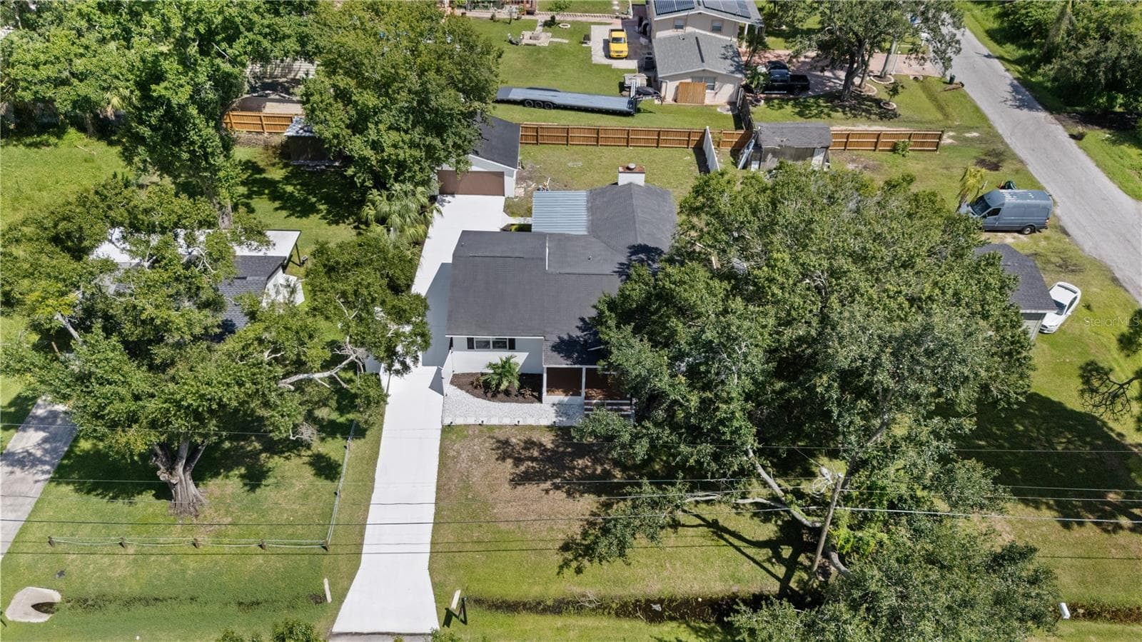 Single Family Residence at 6403 ELLIOT DR, TAMPA, photo 40 of 45