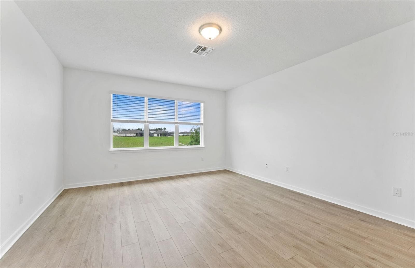 Gathering Room - 4278 OBSIDIAN DR, SPRING HILL