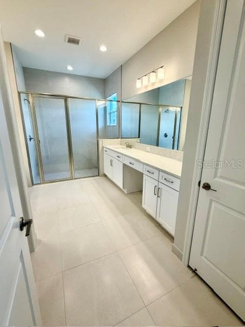 Single Family Residence at 32630 NEROLI ST, WESLEY CHAPEL, photo 16 of 20