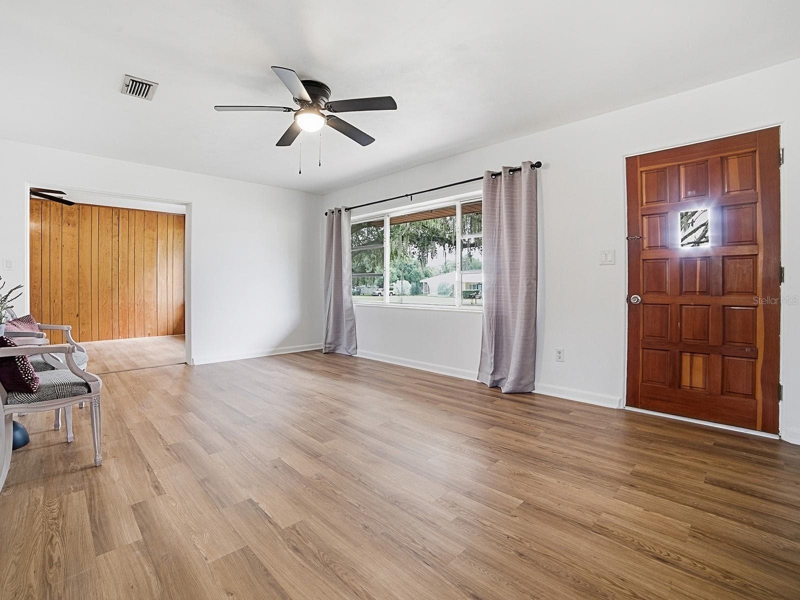 Single Family Residence at 2269 SOUTHLAND RD, MOUNT DORA, photo 3 of 42