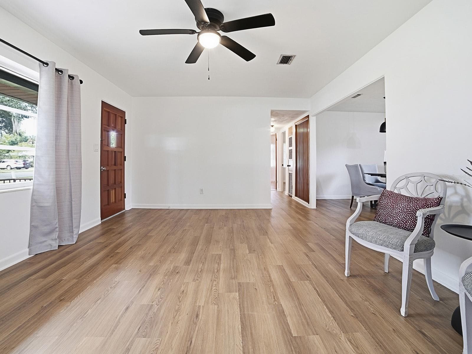 Single Family Residence at 2269 SOUTHLAND RD, MOUNT DORA, photo 6 of 42