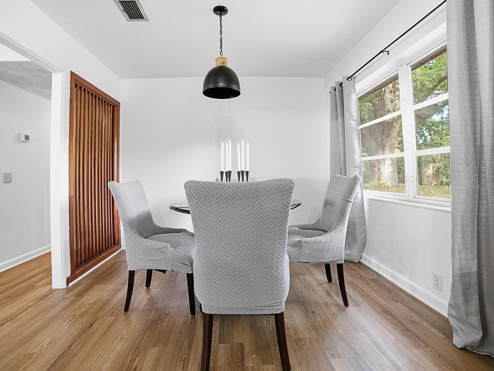 Single Family Residence at 2269 SOUTHLAND RD, MOUNT DORA, photo 9 of 42
