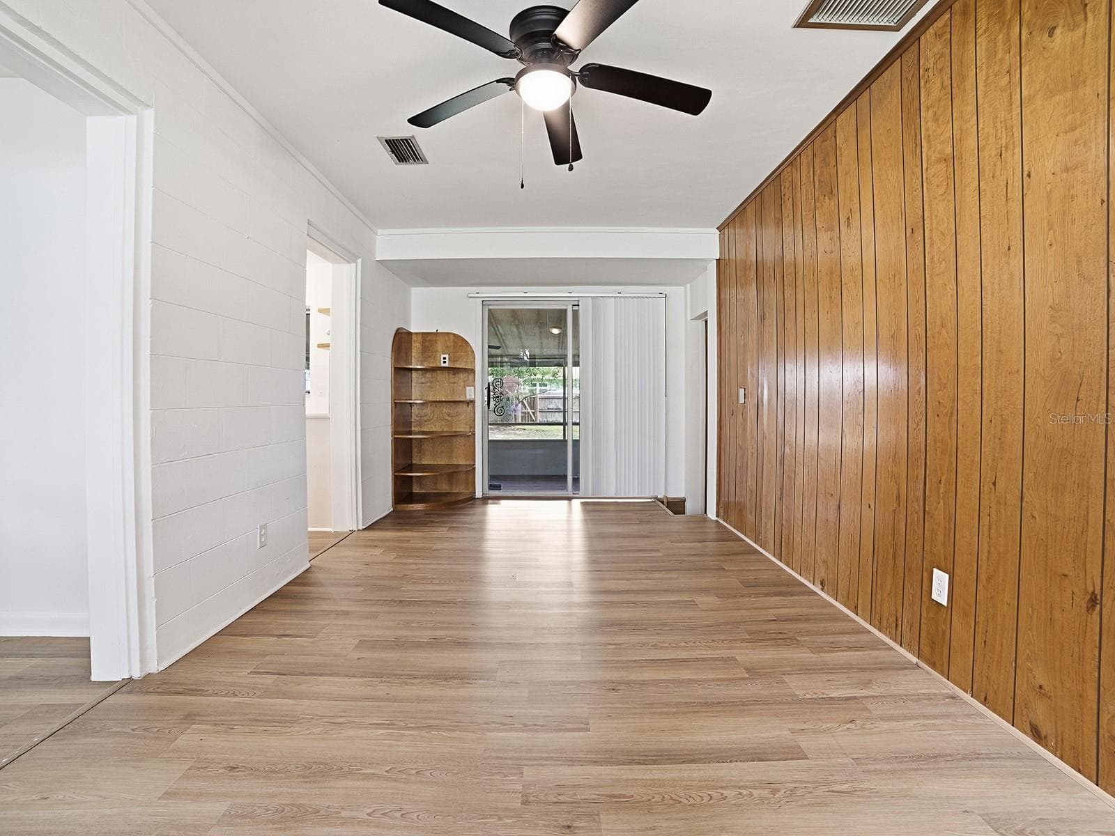 Single Family Residence at 2269 SOUTHLAND RD, MOUNT DORA, photo 13 of 42