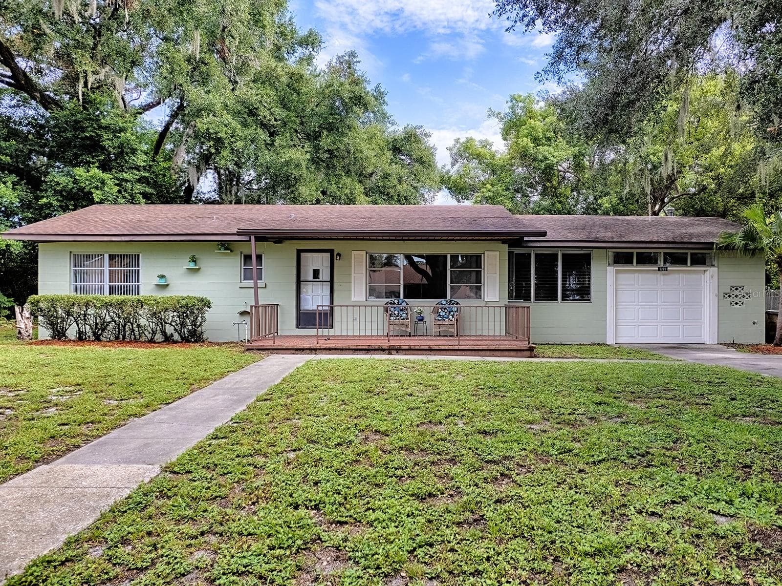 Single Family Residence at 2269 SOUTHLAND RD, MOUNT DORA, photo 32 of 42
