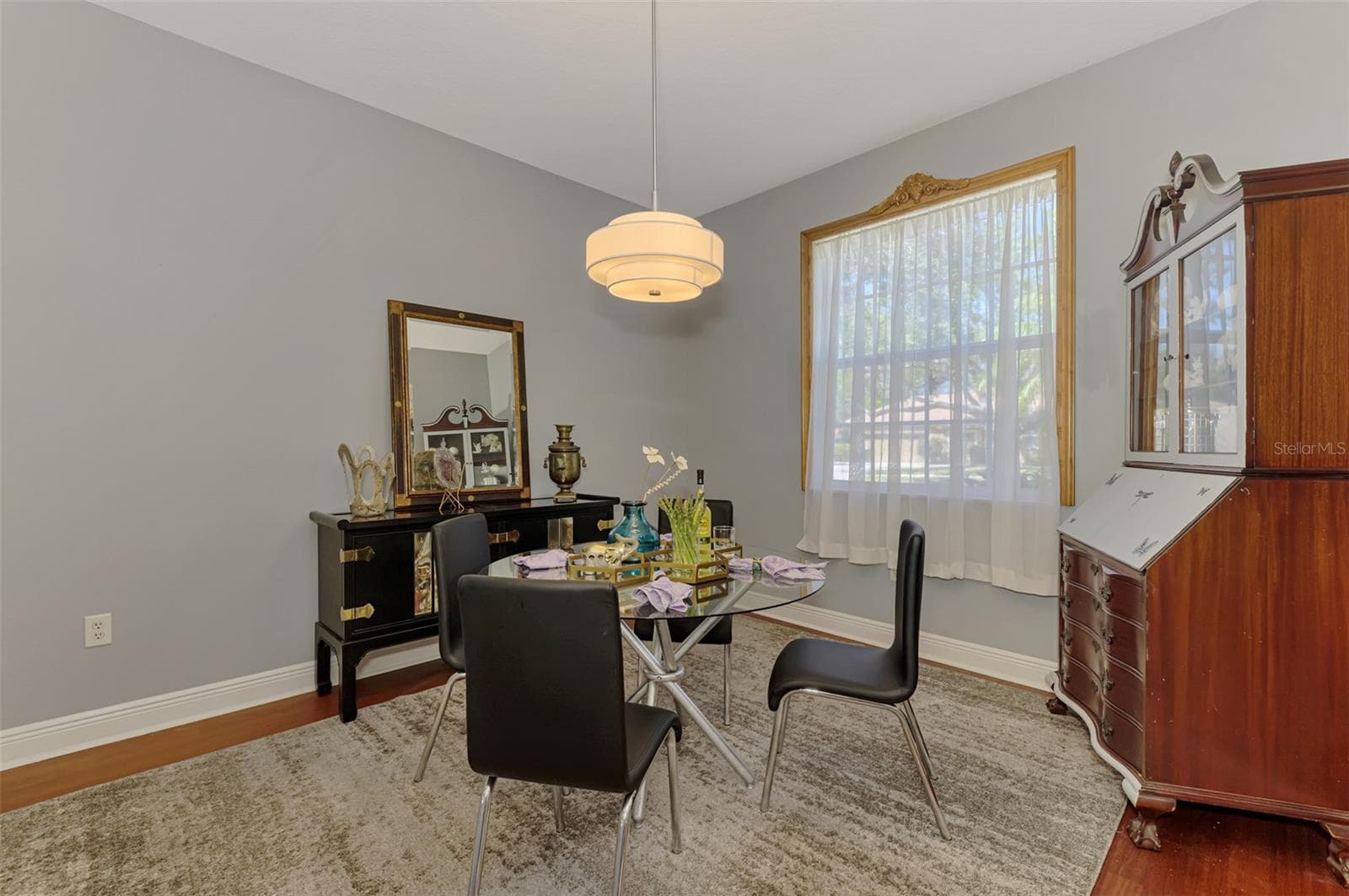 Updated lighting - 107 WAYFOREST DR, VENICE