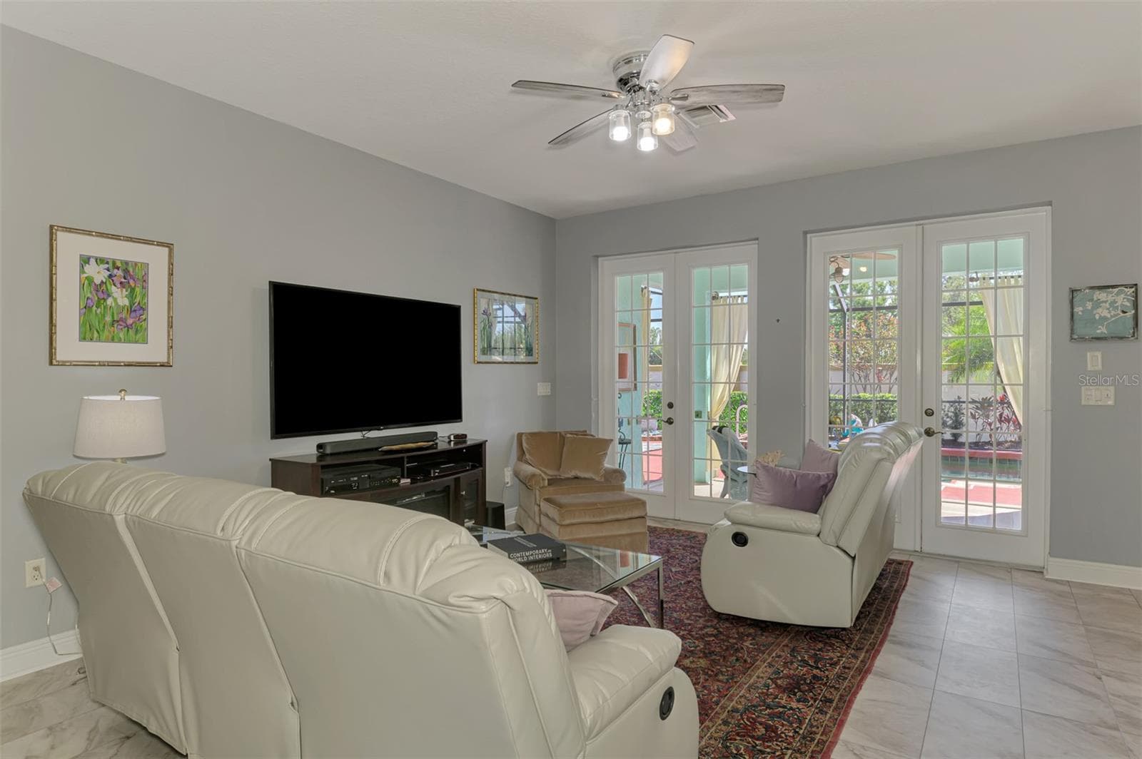 Family Room - 107 WAYFOREST DR, VENICE