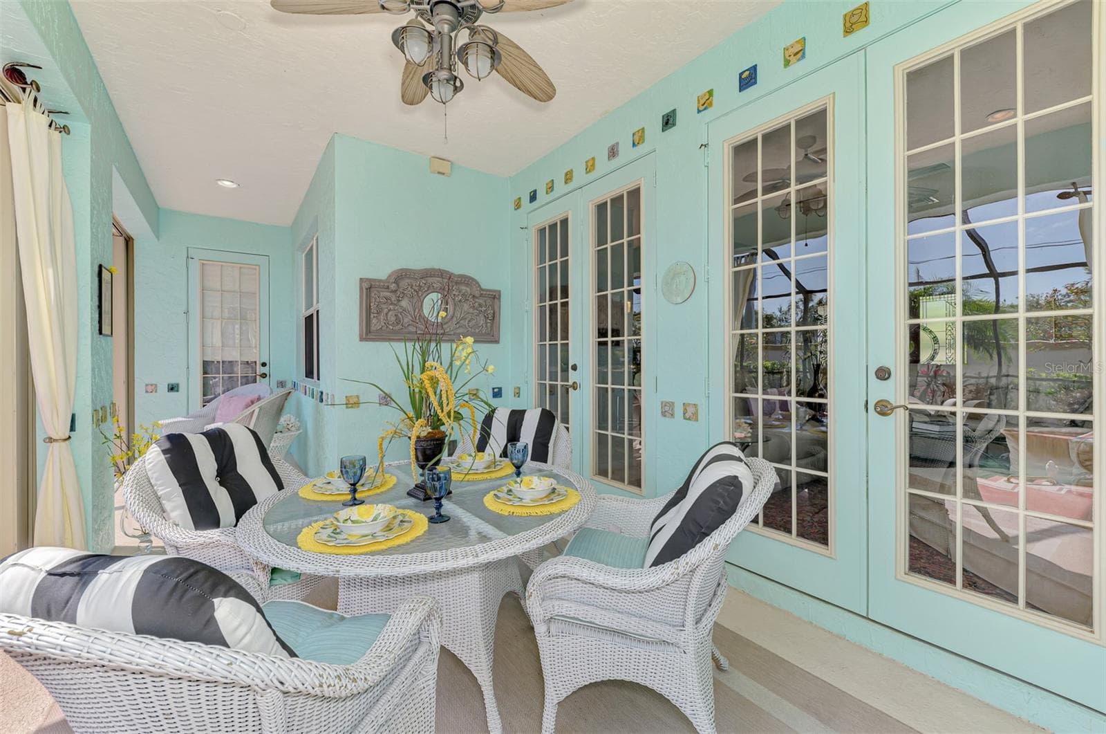 Single Family Residence at 107 WAYFOREST DR, VENICE, photo 51 of 73