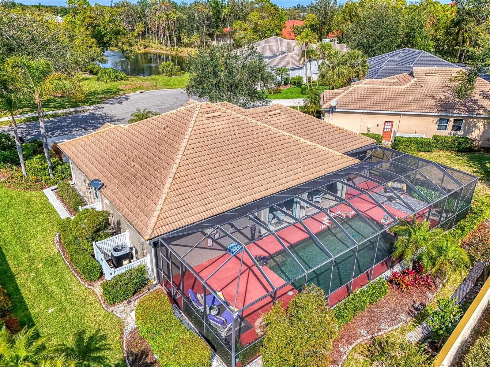 Single Family Residence at 107 WAYFOREST DR, VENICE, photo 59 of 73