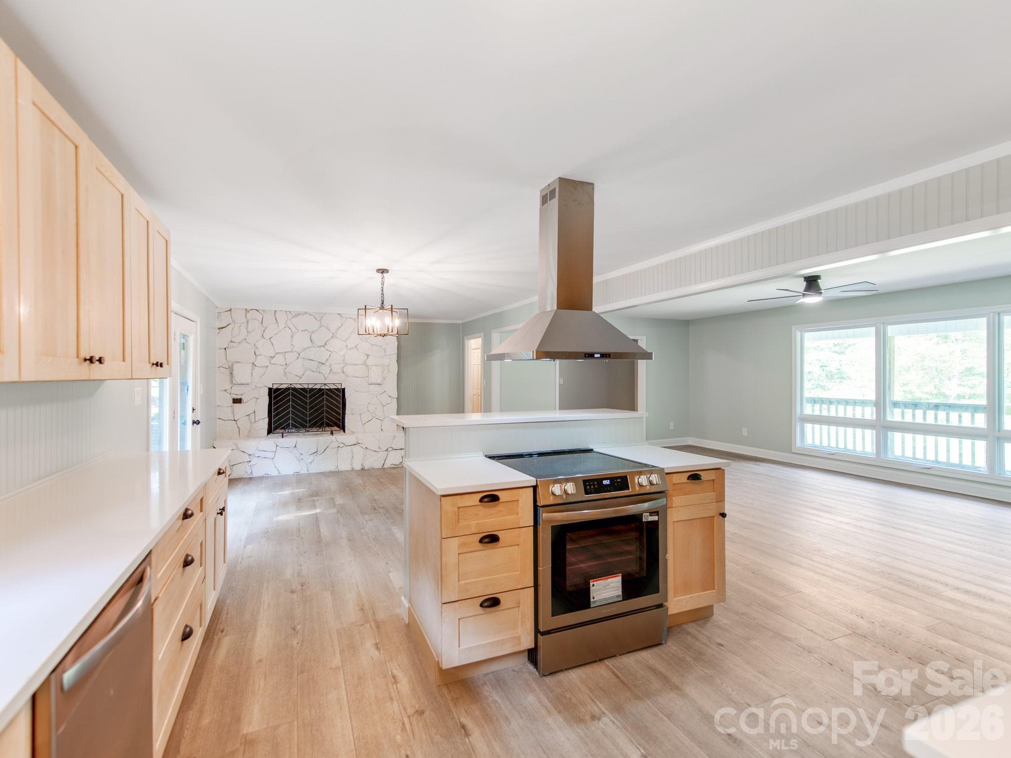Single Family Residence at 3072 Bethany Street, Claremont, photo 14 of 29