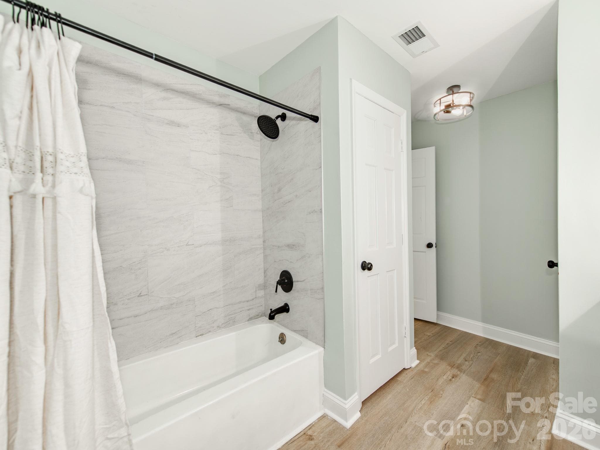 Full Bathroomceramic tile walls and new fixtures - 3072 Bethany Street, Claremont