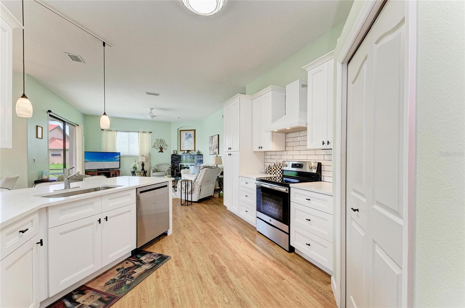 Single Family Residence at 7102 42ND CT E, SARASOTA, photo 12 of 57