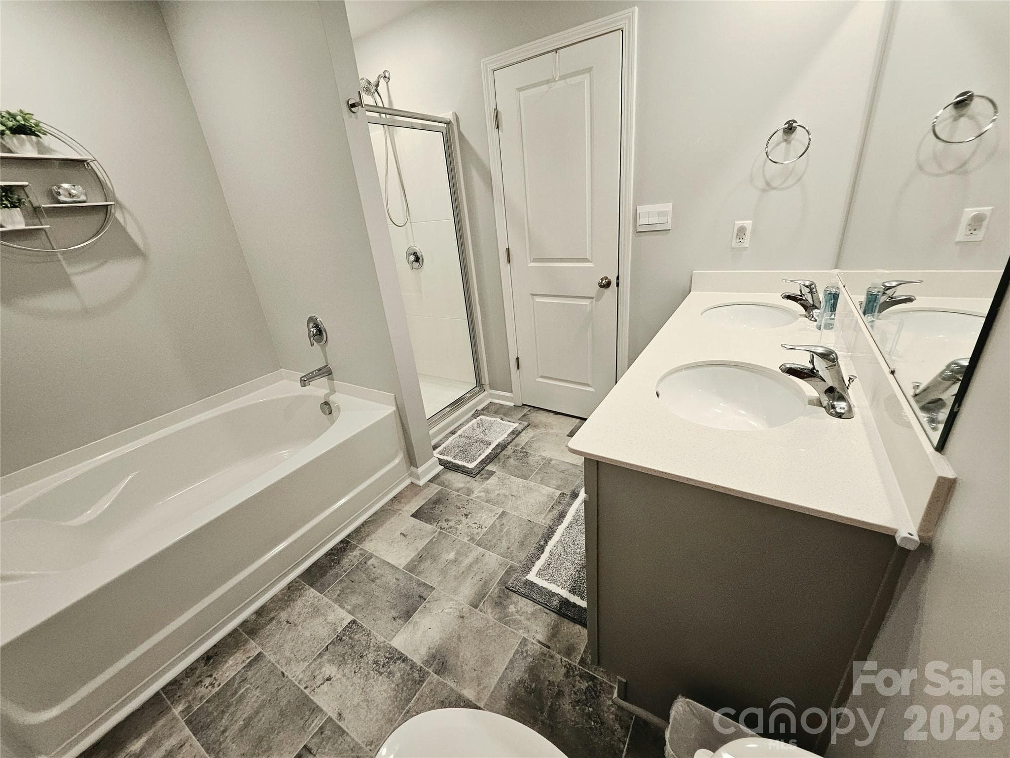 Single Family Residence at 2106 Prospect Creek Way, Charlotte, photo 10 of 12