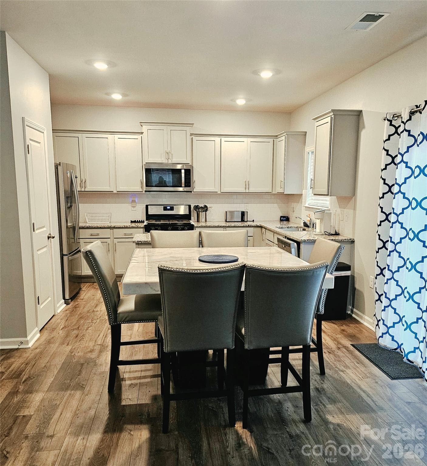 Single Family Residence at 2106 Prospect Creek Way, Charlotte, photo 12 of 12