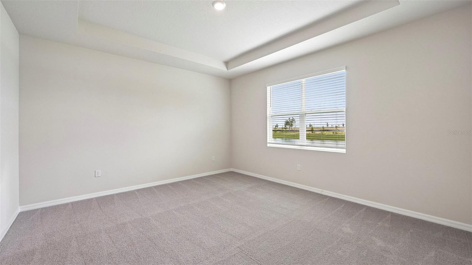 Single Family Residence at 18107 TAVERNSIDE TRL, LAKEWOOD RANCH, photo 13 of 54
