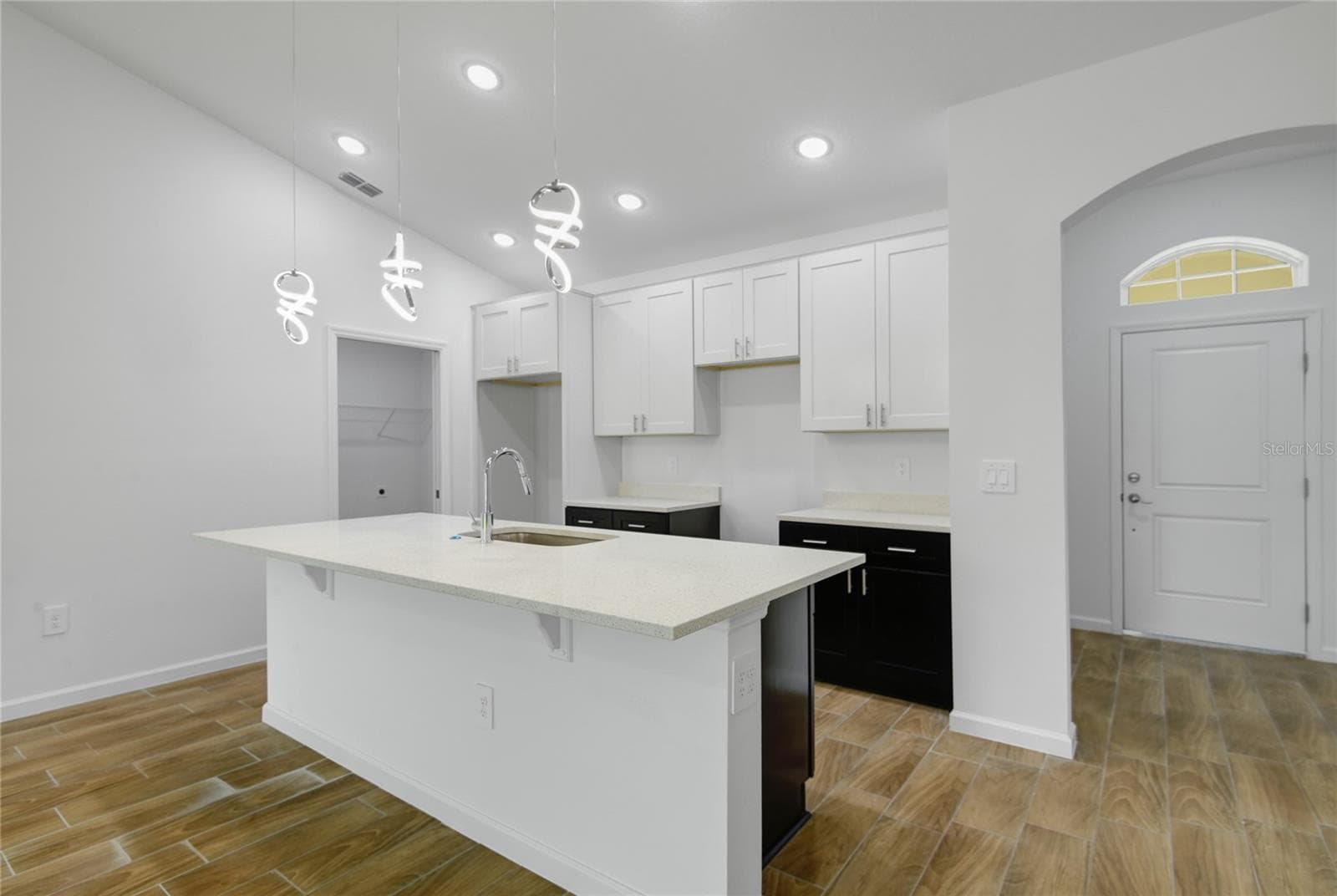 Single Family Residence at 224 GLADIOLA CT, POINCIANA, photo 9 of 23