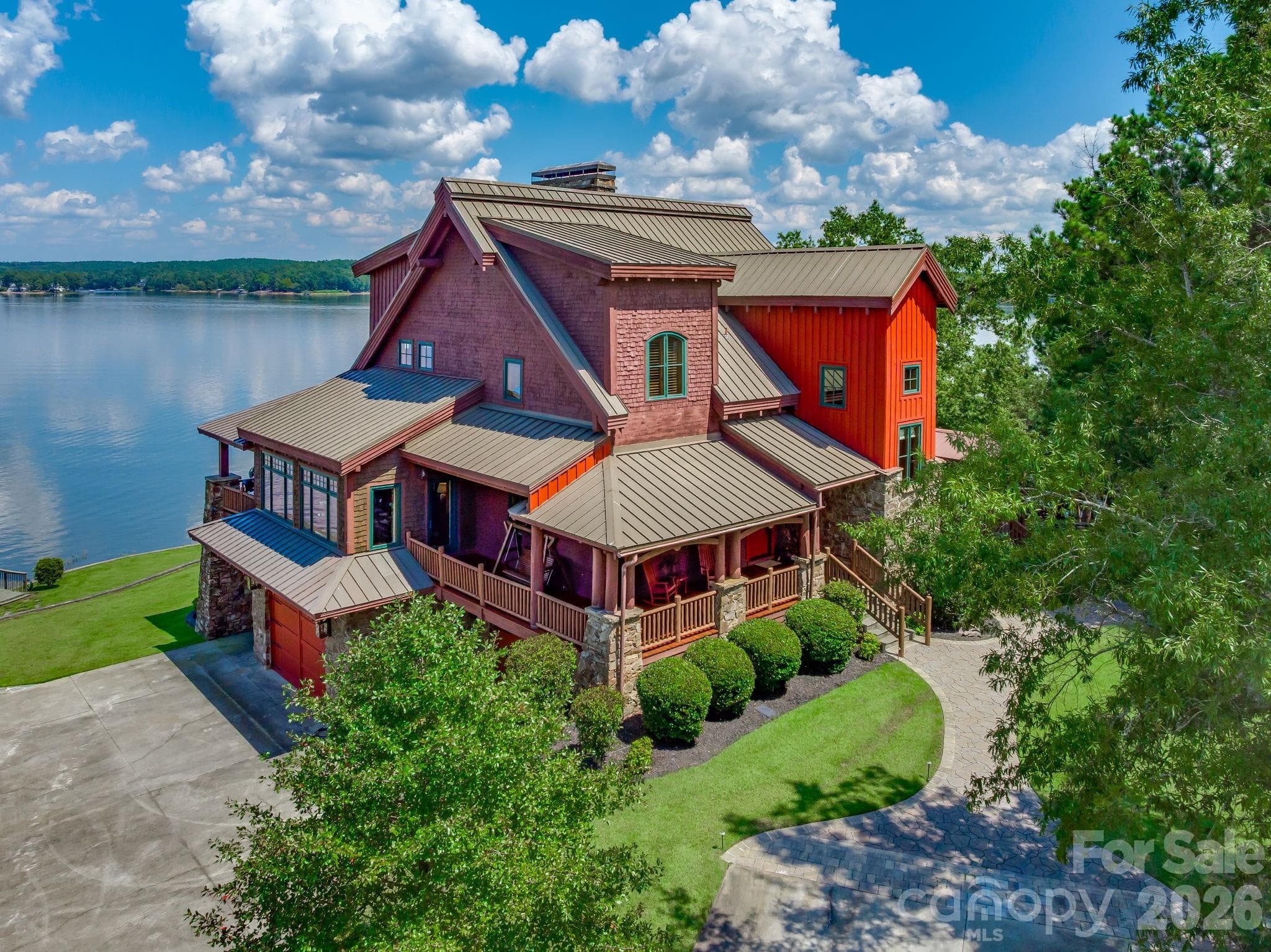 Lakefront property - 197 Smooth Rock Point, Ridgeway
