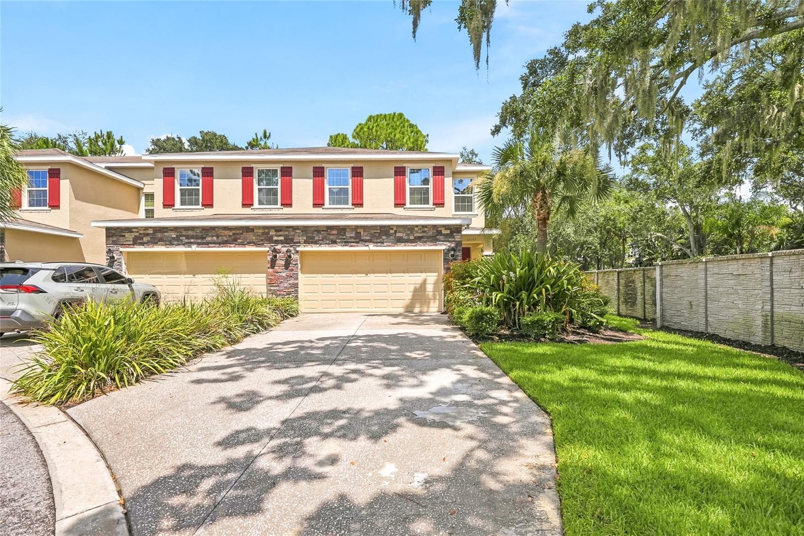 Townhouse at 13105 CANOPY CREEK DR, TAMPA, photo 3 of 46