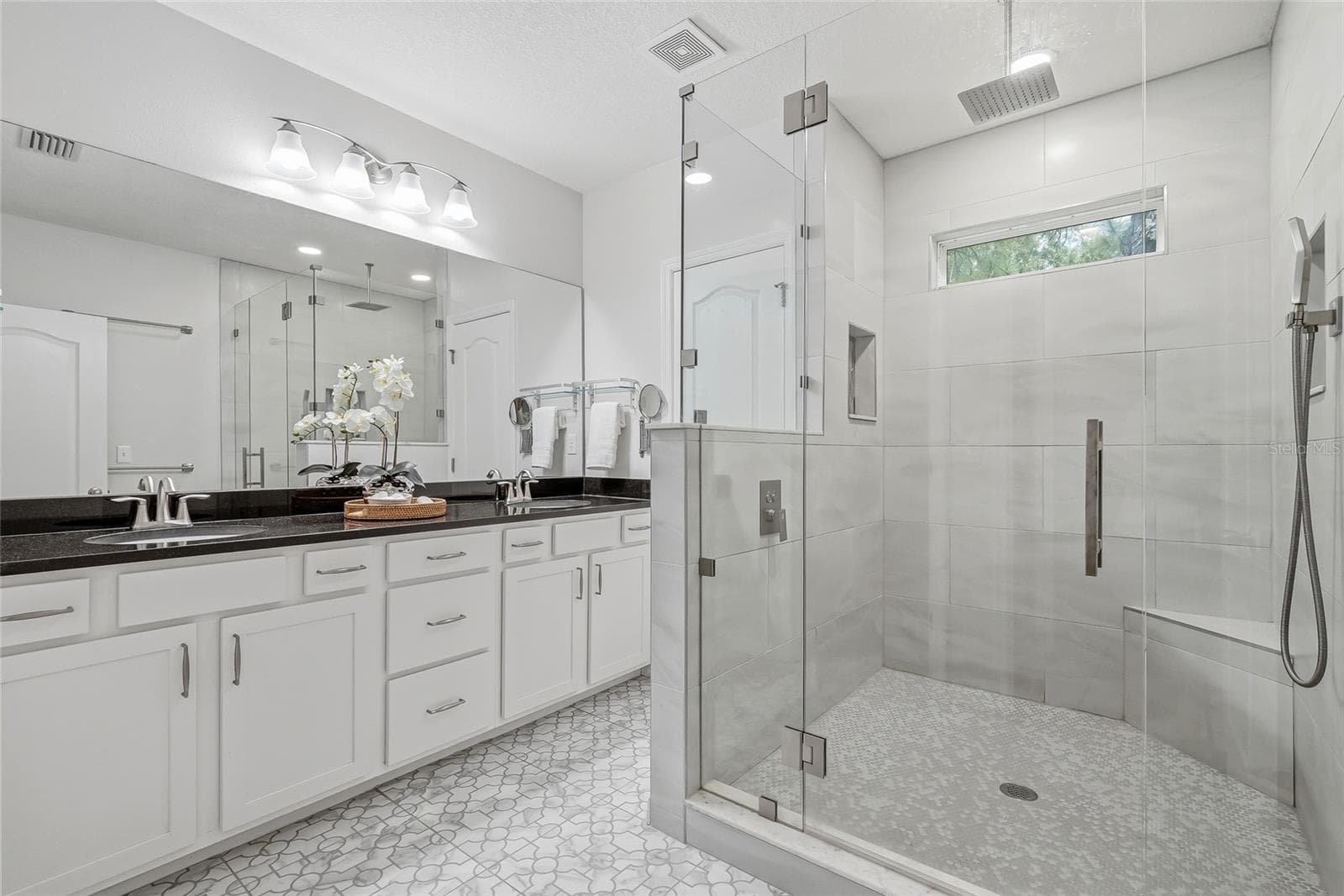 Townhouse at 13105 CANOPY CREEK DR, TAMPA, photo 28 of 46