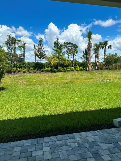 Single Family Residence at 32630 NEROLI ST, WESLEY CHAPEL, photo 3 of 20