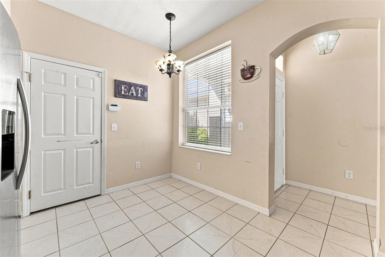 Townhouse at 11220 WINDSOR PLACE CIR, TAMPA, photo 10 of 41