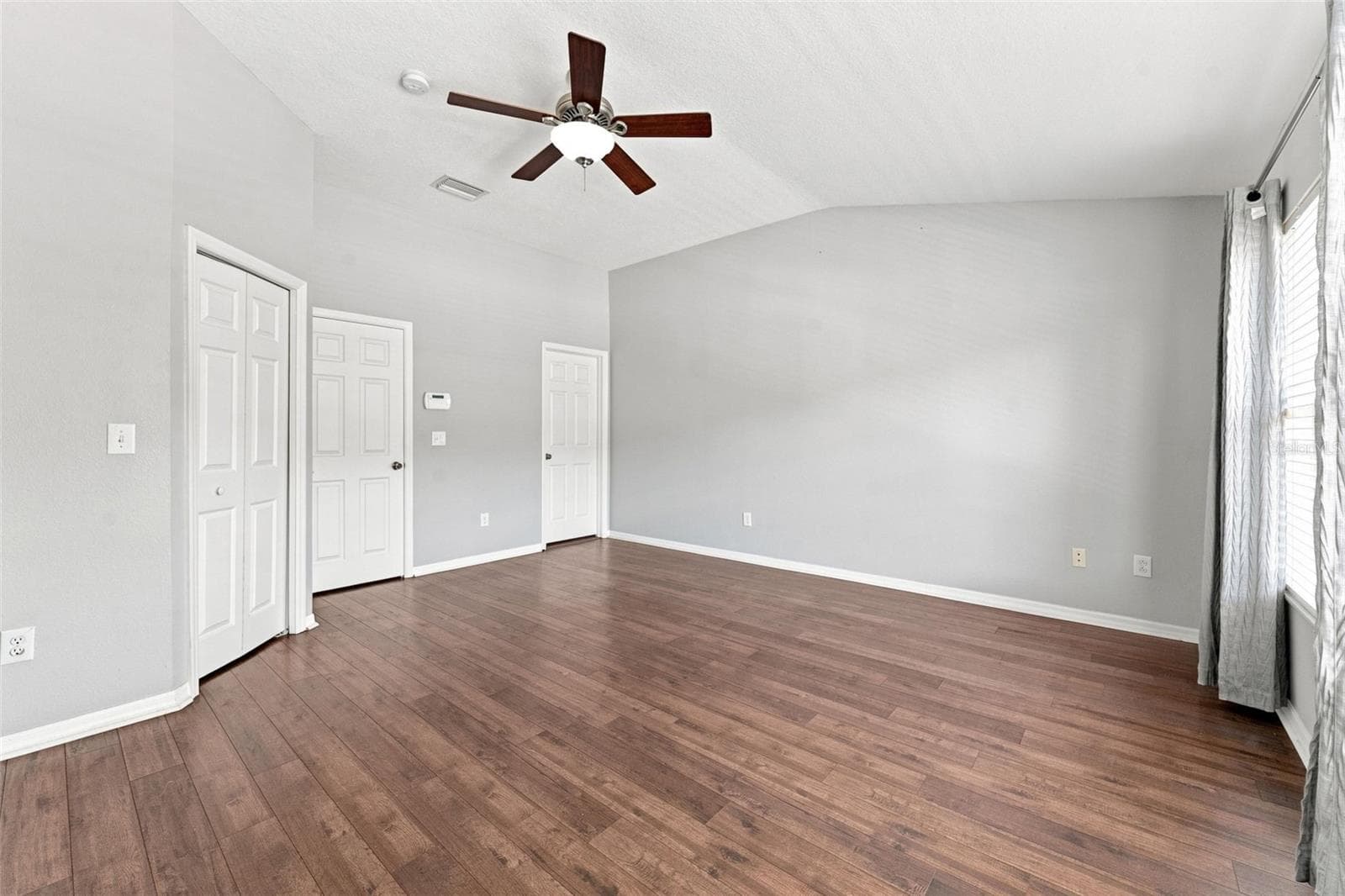 Townhouse at 11220 WINDSOR PLACE CIR, TAMPA, photo 19 of 41