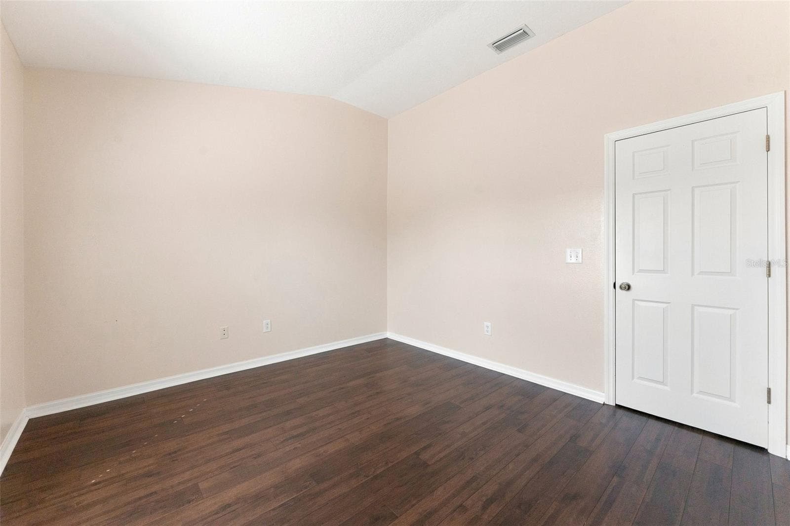 Townhouse at 11220 WINDSOR PLACE CIR, TAMPA, photo 24 of 41