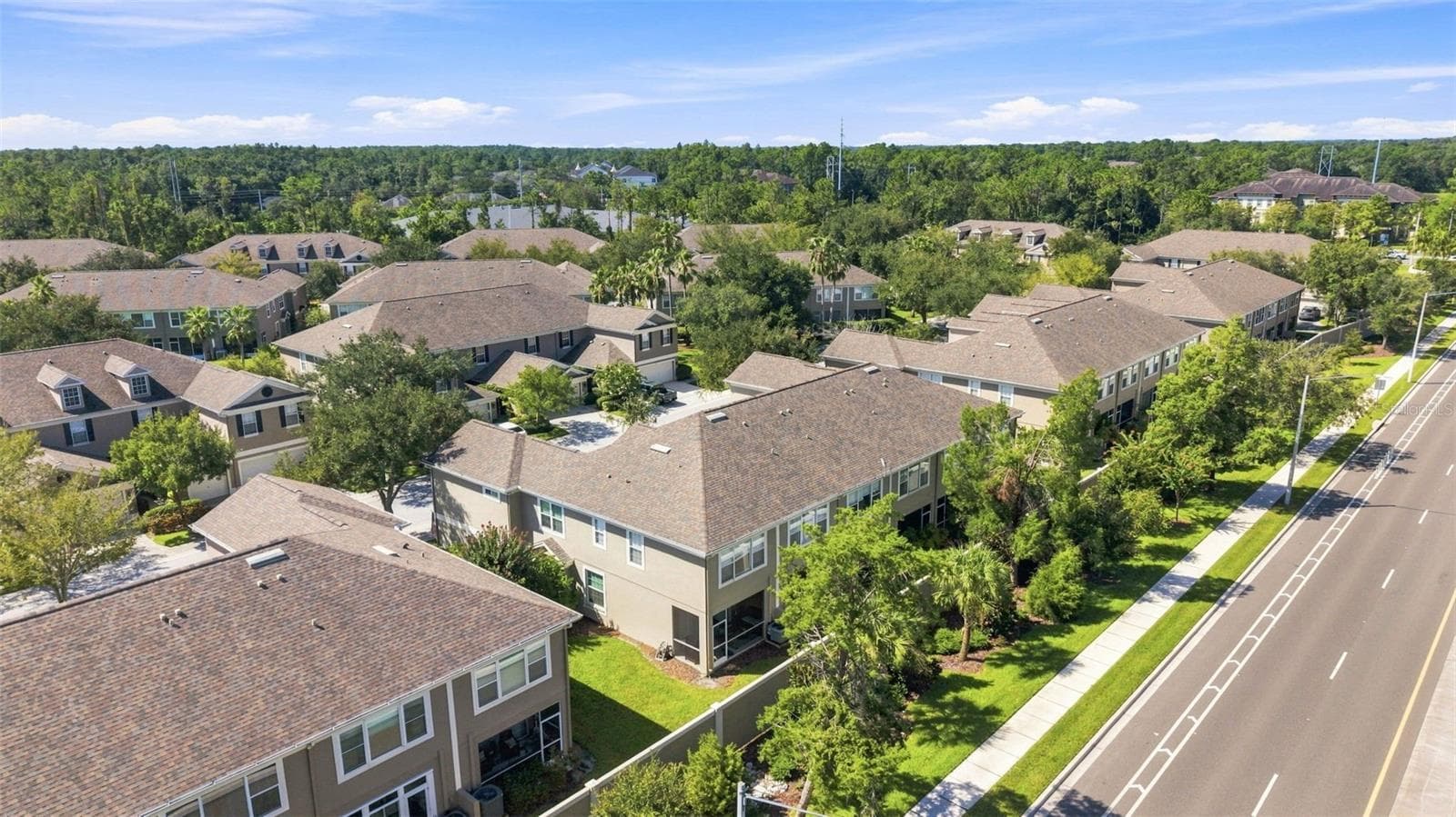 Townhouse at 11220 WINDSOR PLACE CIR, TAMPA, photo 37 of 41