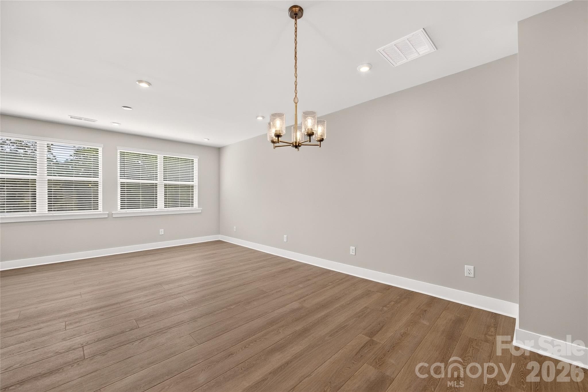Bright Living with Beautiful Windows - Charlotte