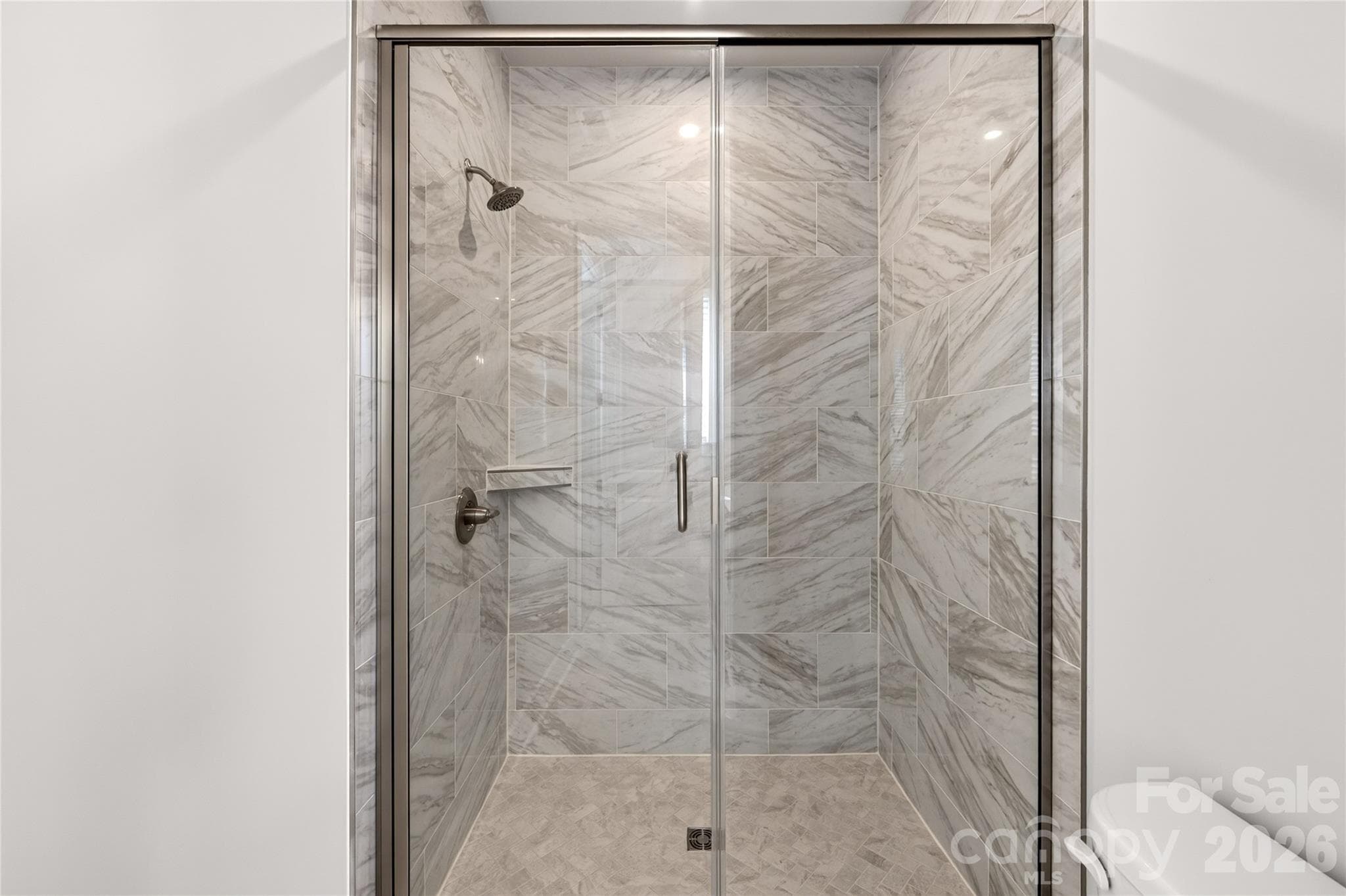 Beautiful Warm-Toned Tile - Charlotte