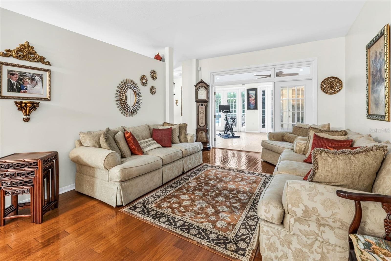 Single Family Residence at 28 CAMELOT RIDGE DR, BRANDON, photo 10 of 70