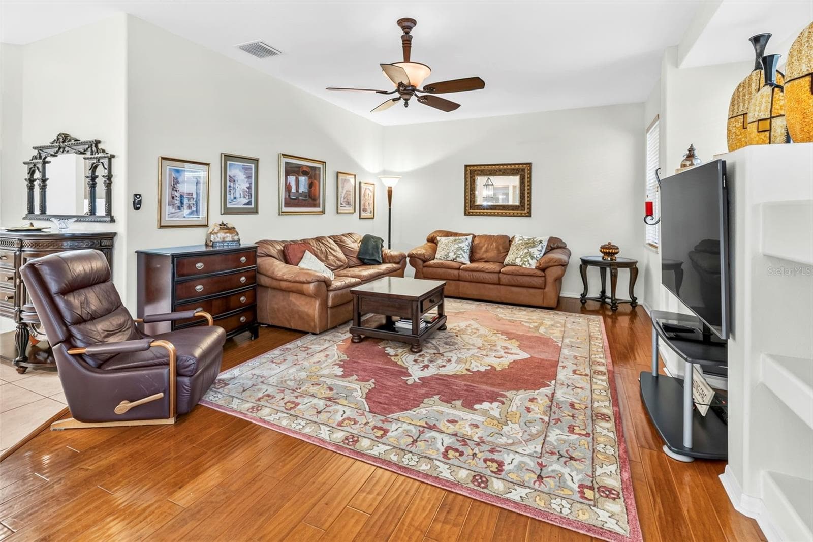 Single Family Residence at 28 CAMELOT RIDGE DR, BRANDON, photo 30 of 70