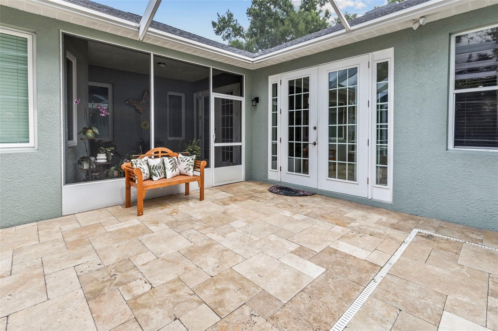 Single Family Residence at 28 CAMELOT RIDGE DR, BRANDON, photo 61 of 70