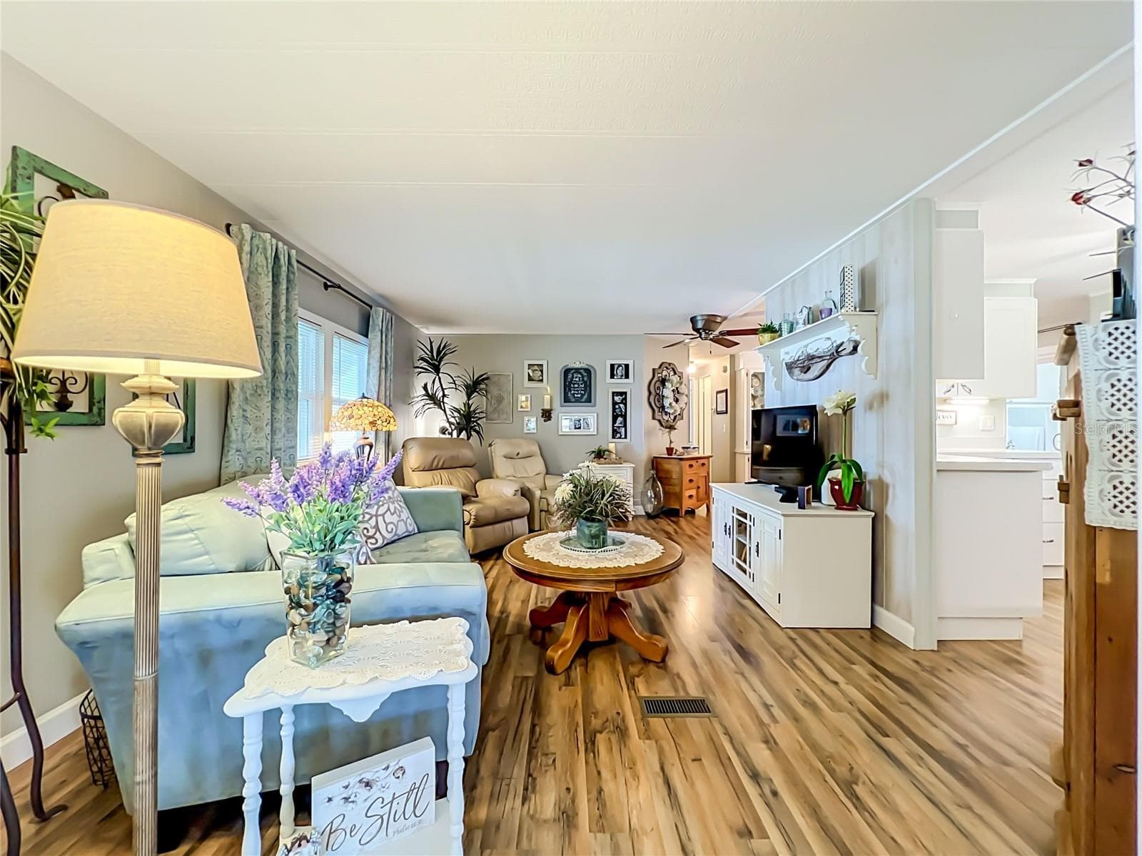 Living Room - 1108 NASSAU CIR, TAVARES