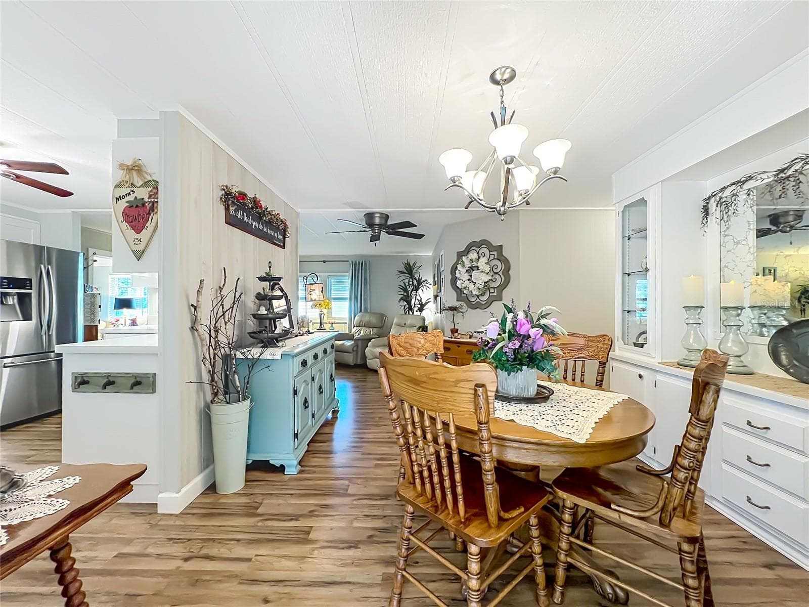 Manufactured Home at 1108 NASSAU CIR, TAVARES, photo 14 of 63