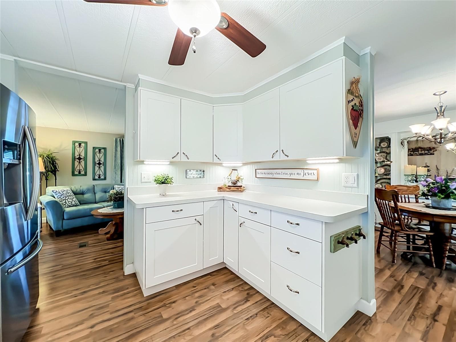 Manufactured Home at 1108 NASSAU CIR, TAVARES, photo 18 of 63