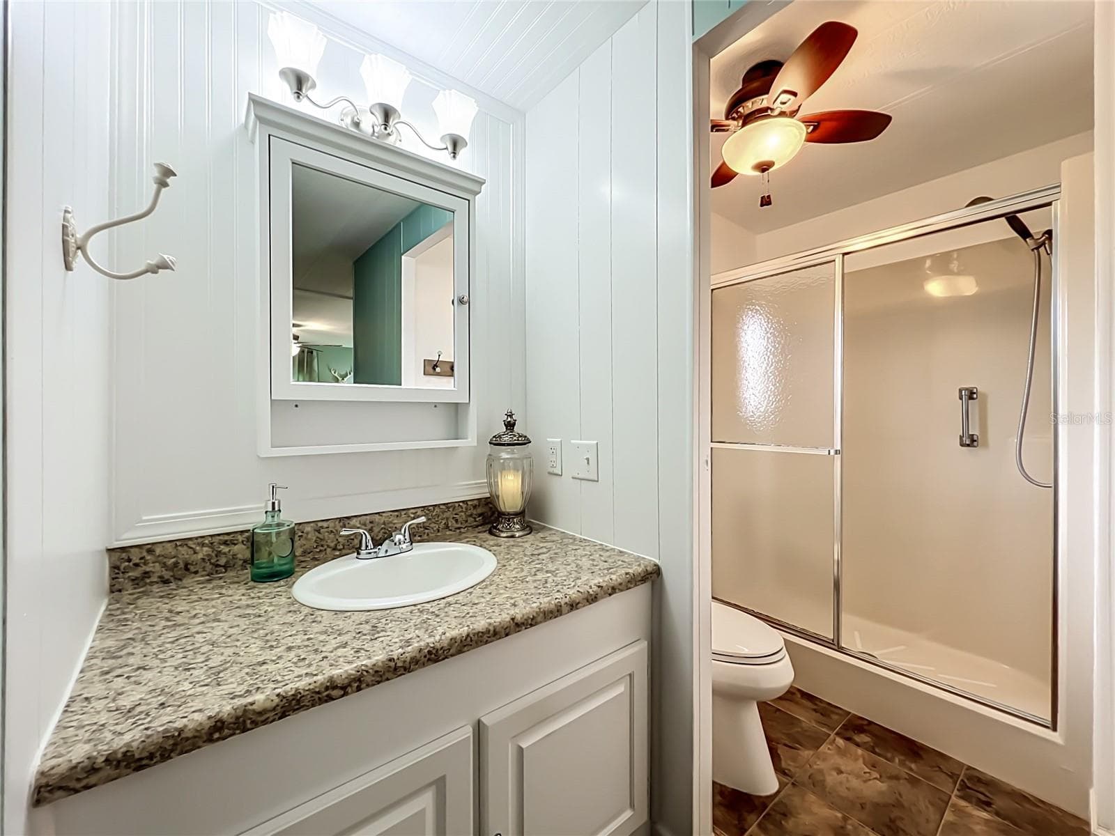 Primary En Suite Bathroom - 1108 NASSAU CIR, TAVARES