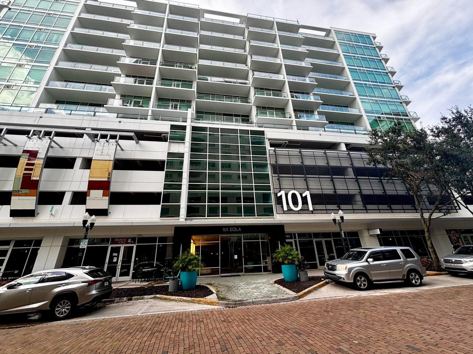 Condominium at 101 S EOLA DR #614, ORLANDO, photo 44 of 45