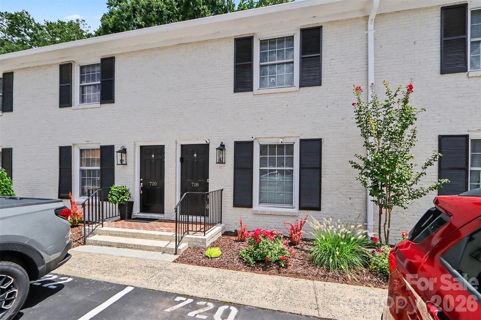Condominium at 718 W Franklin Street, Monroe, photo 6 of 19