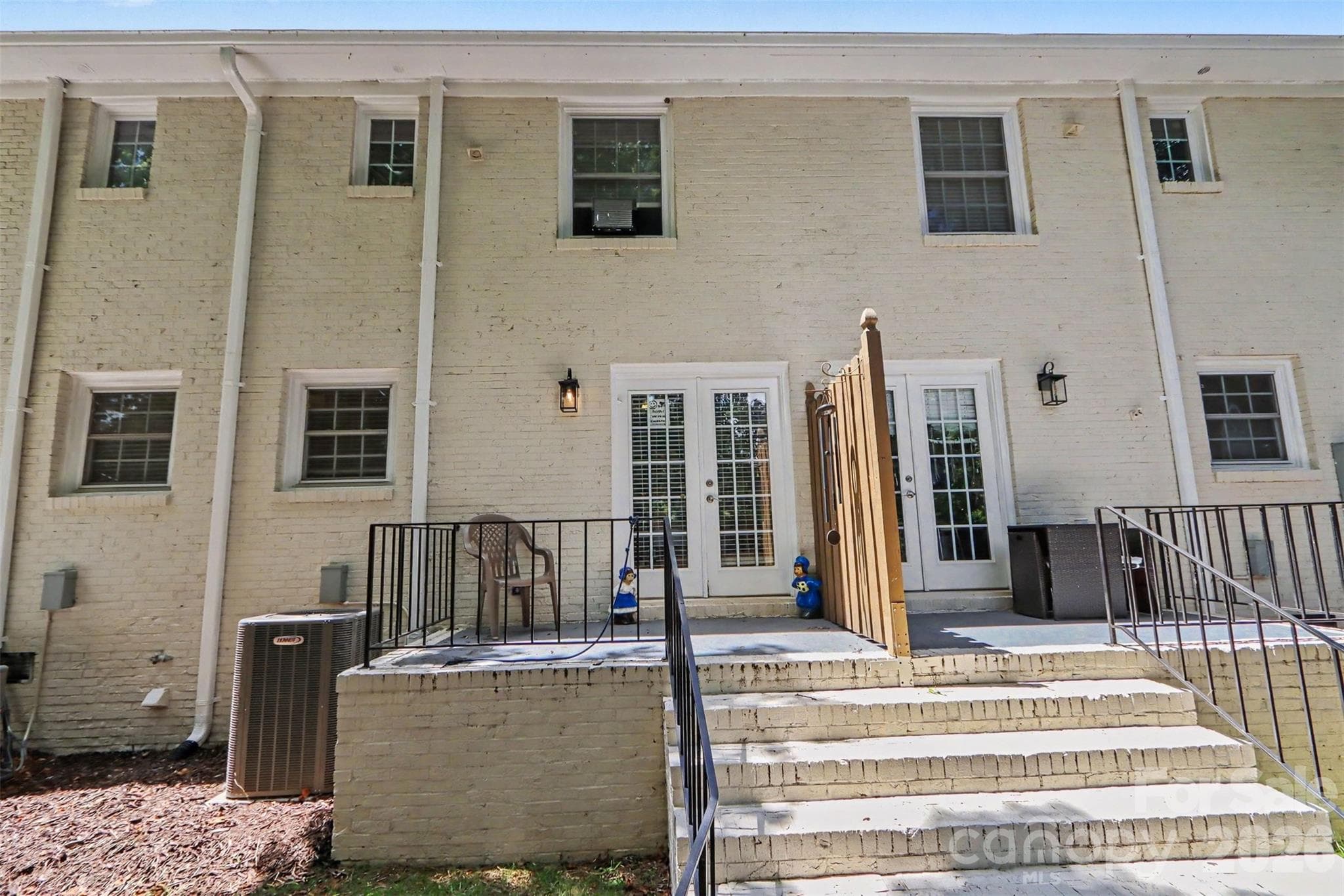 Condominium at 718 W Franklin Street, Monroe, photo 18 of 19