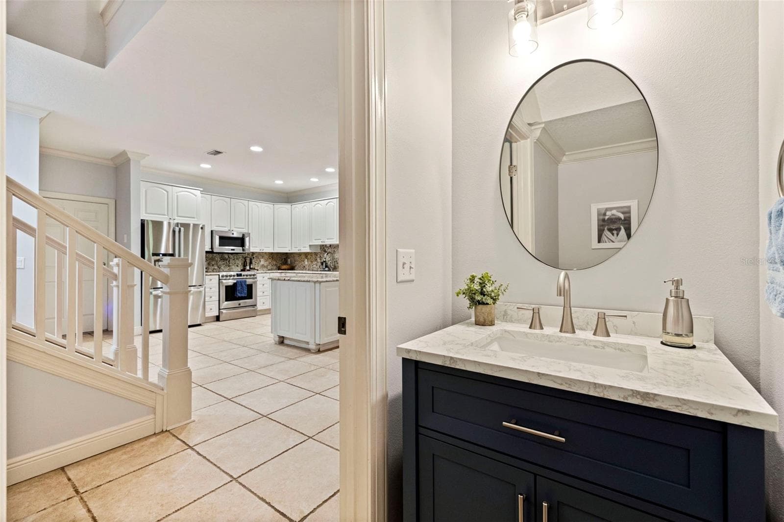 Townhouse at 123 VALENCIA CIR, ST PETERSBURG, photo 15 of 38