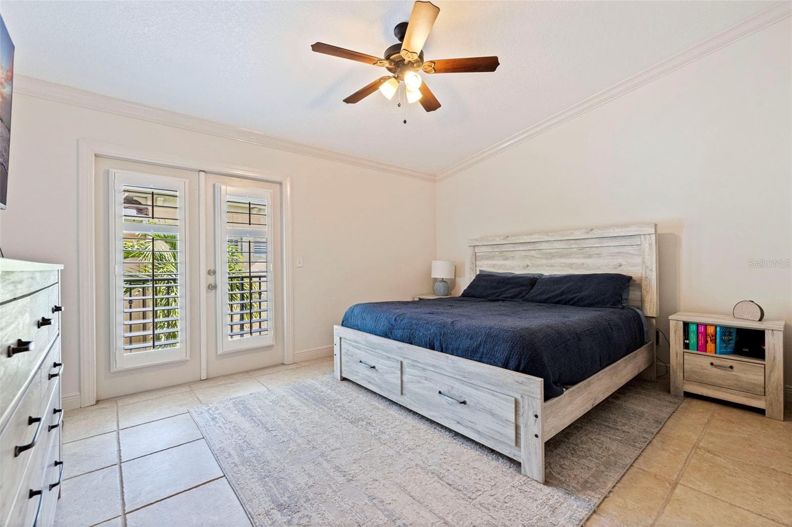 Townhouse at 123 VALENCIA CIR, ST PETERSBURG, photo 19 of 38