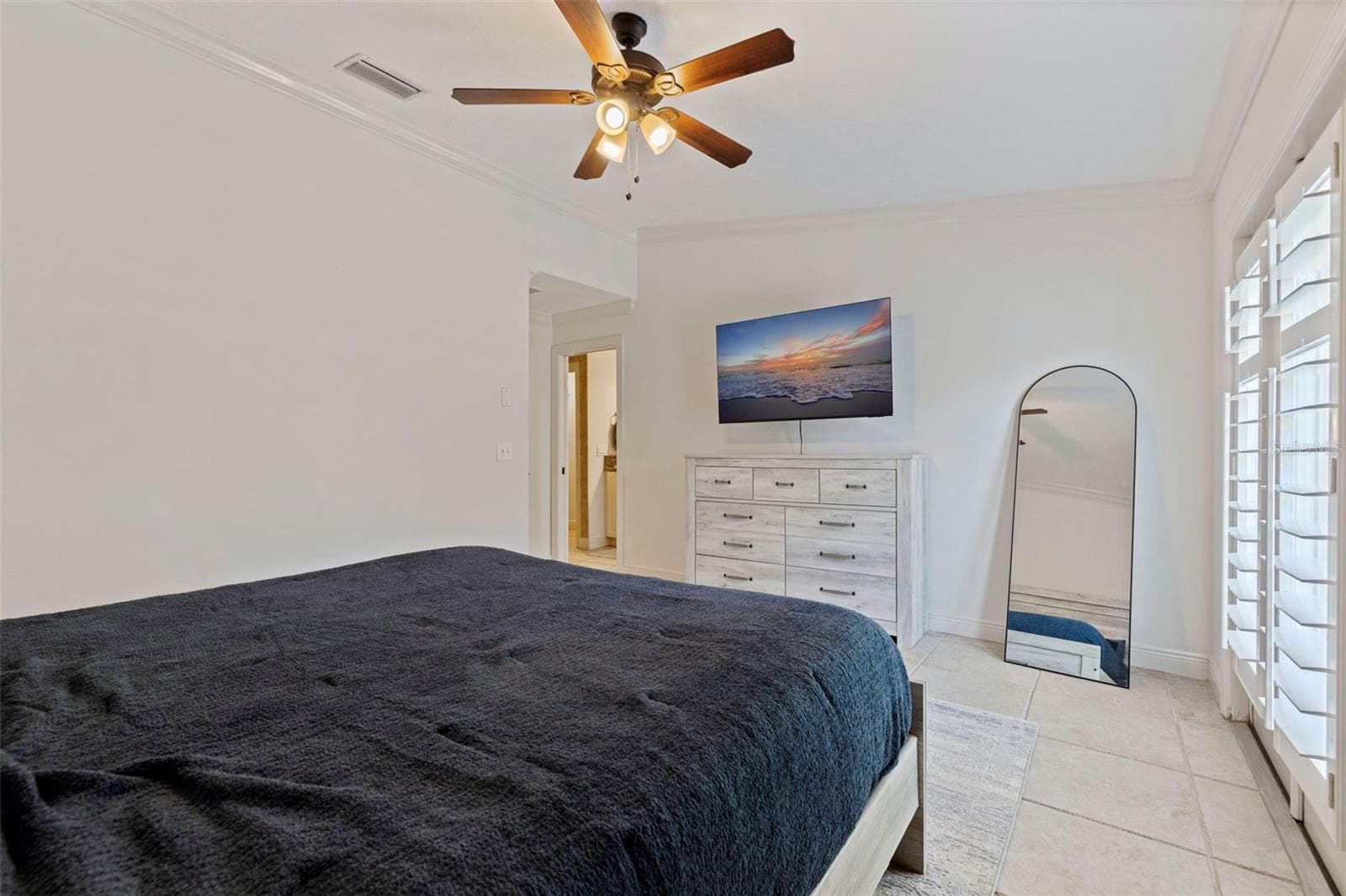 Townhouse at 123 VALENCIA CIR, ST PETERSBURG, photo 20 of 38