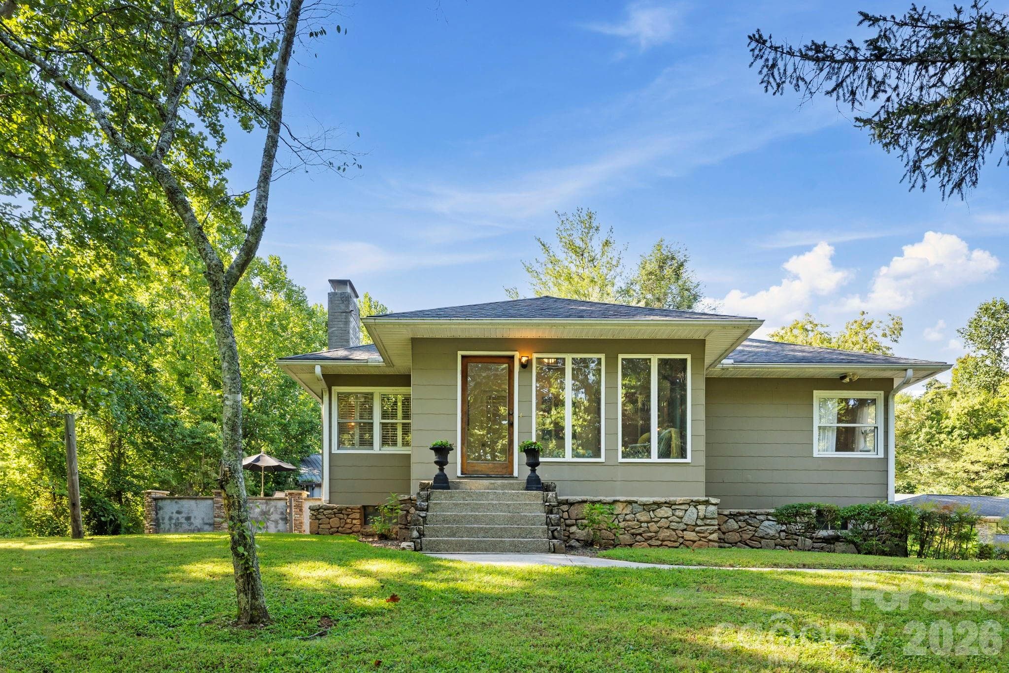 Single Family Residence at 7741 Brevard Road, Etowah, photo 2 of 45